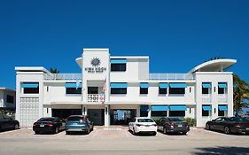 High Noon Beach Resort